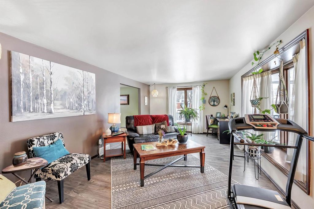 Photo of 253 Scout WAY, De Pere, WI 54115 (MLS # 50322471)