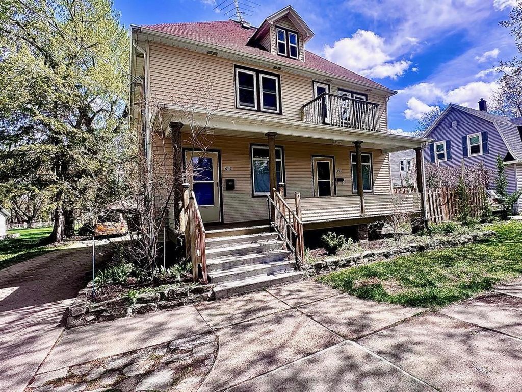 Photo of 741 S Irwin AVENUE, Green Bay, WI 54301 (MLS # 50324746)