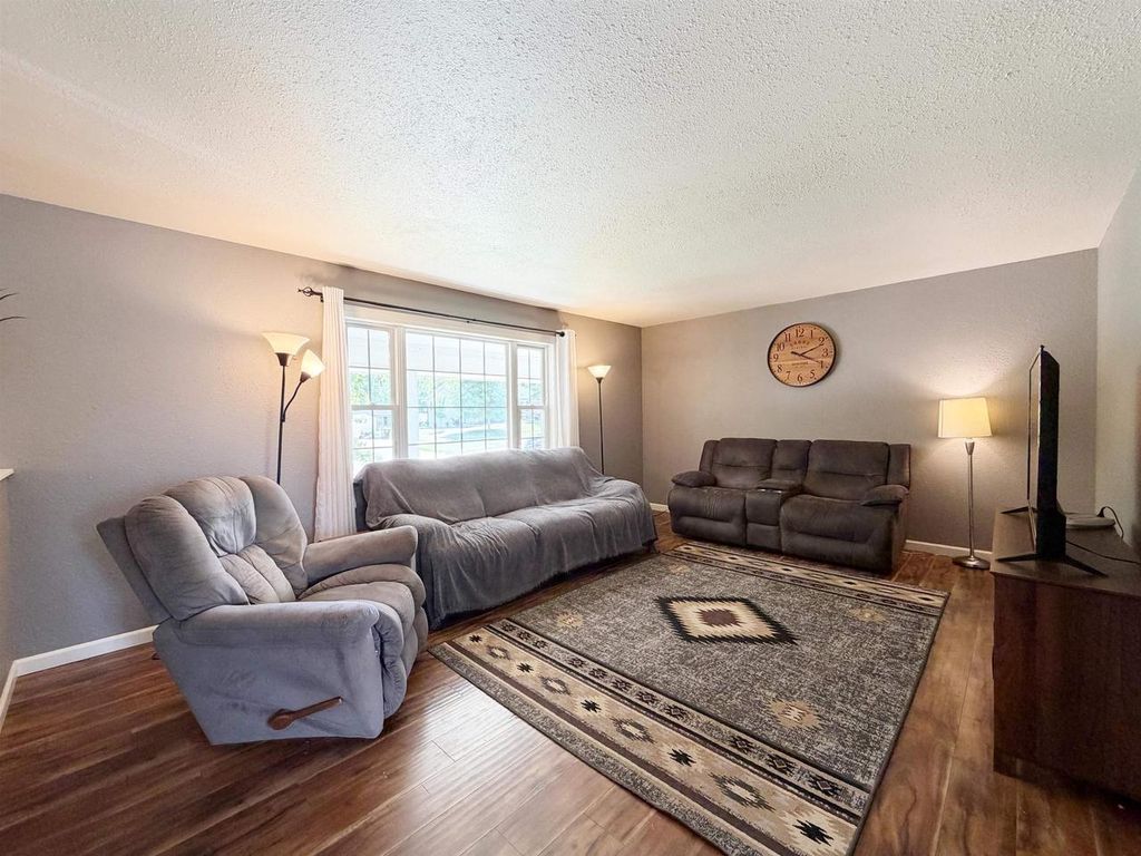 Photo of 100 Fern DRIVE, Rosendale, WI 54974 (MLS # 50327992)
