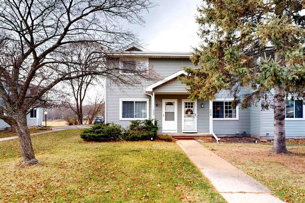 Photo of 302 Swanton ROAD, Madison, WI 53714 (MLS # 2013089)