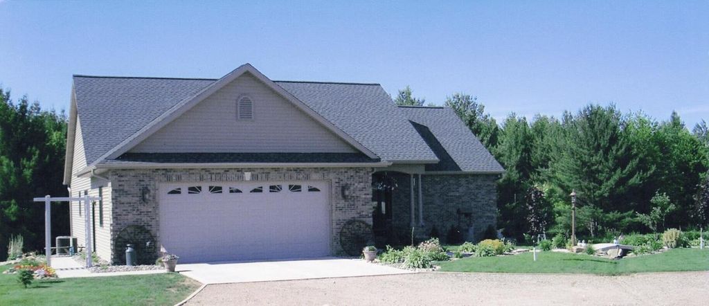 Photo of 166483 County Road Z, Wausau, WI 54403 (MLS # 22601293)