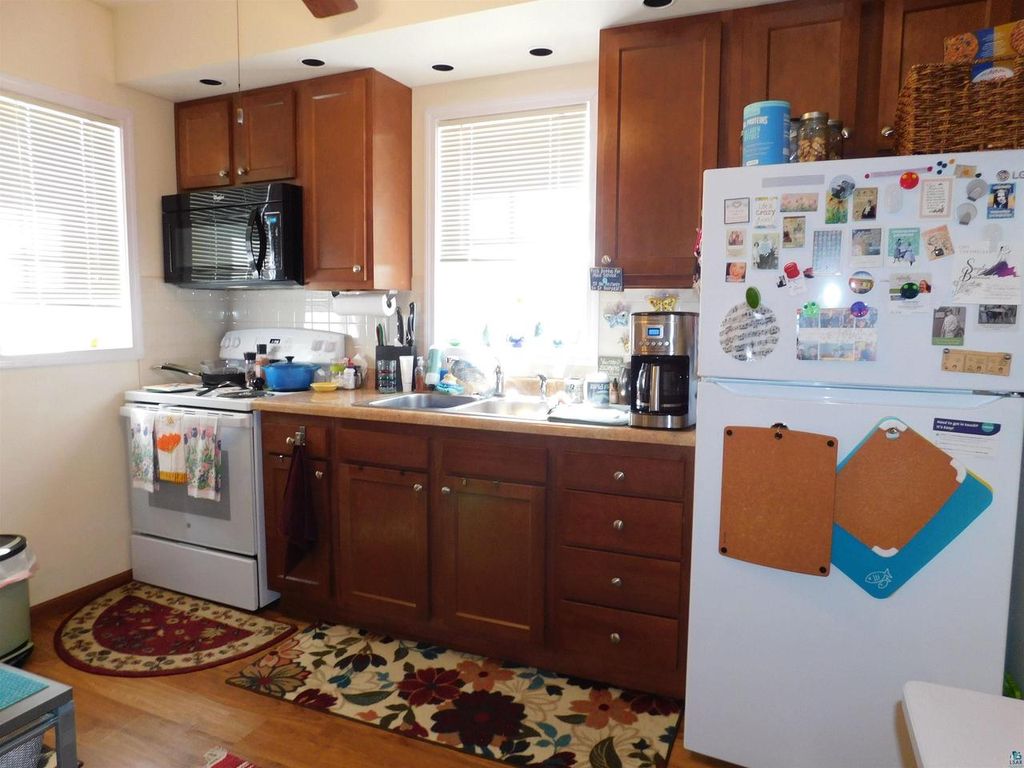 Photo of 2340 John AVENUE, Superior, WI 54880 (MLS # 6124875)