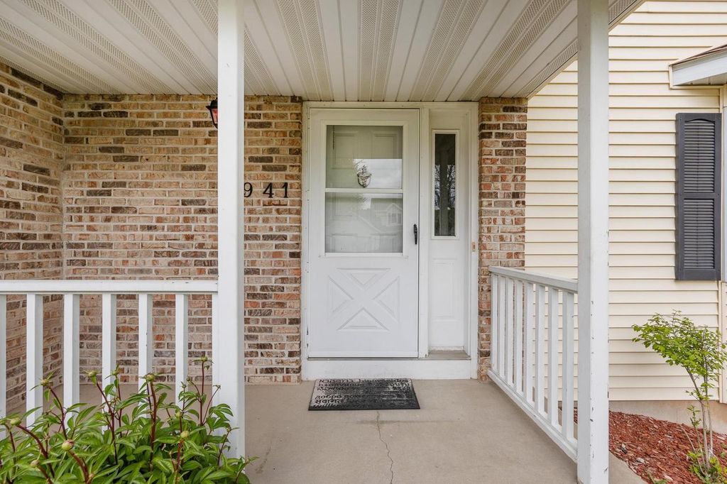 Photo of 2941 Maple Run DRIVE, Madison, WI 53719 (MLS # 2022462)