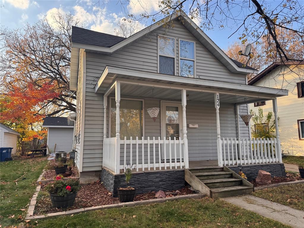 Photo of 124 Hatten AVENUE, Rice Lake, WI 54868 (MLS # 1606221)