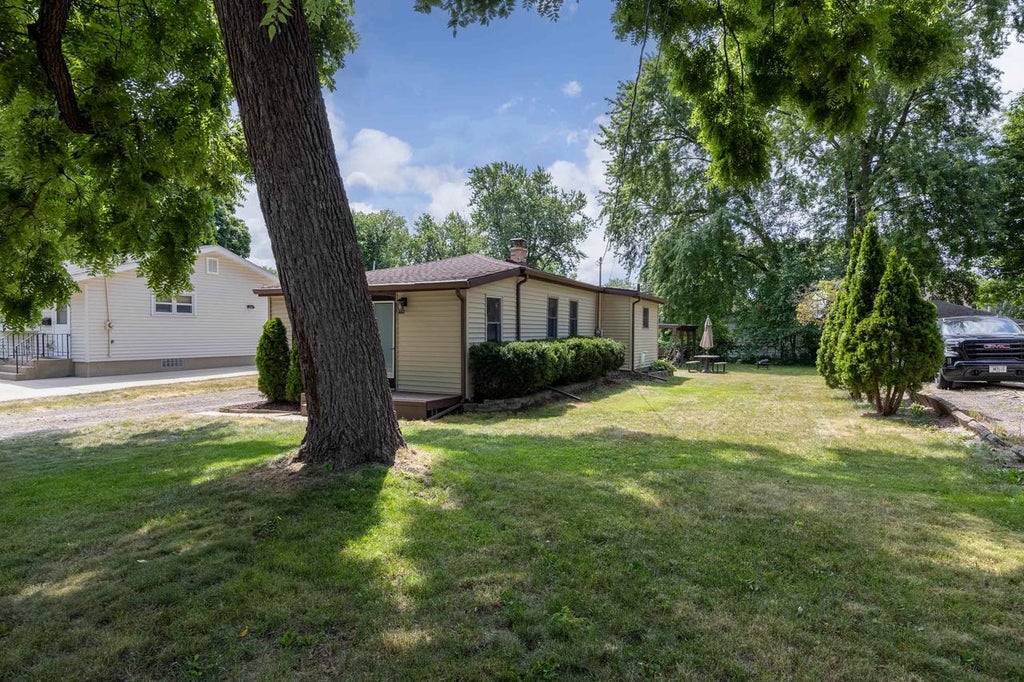 Photo of 4513 Rahel STREET, Madison, WI 53716 (MLS # 2028954)