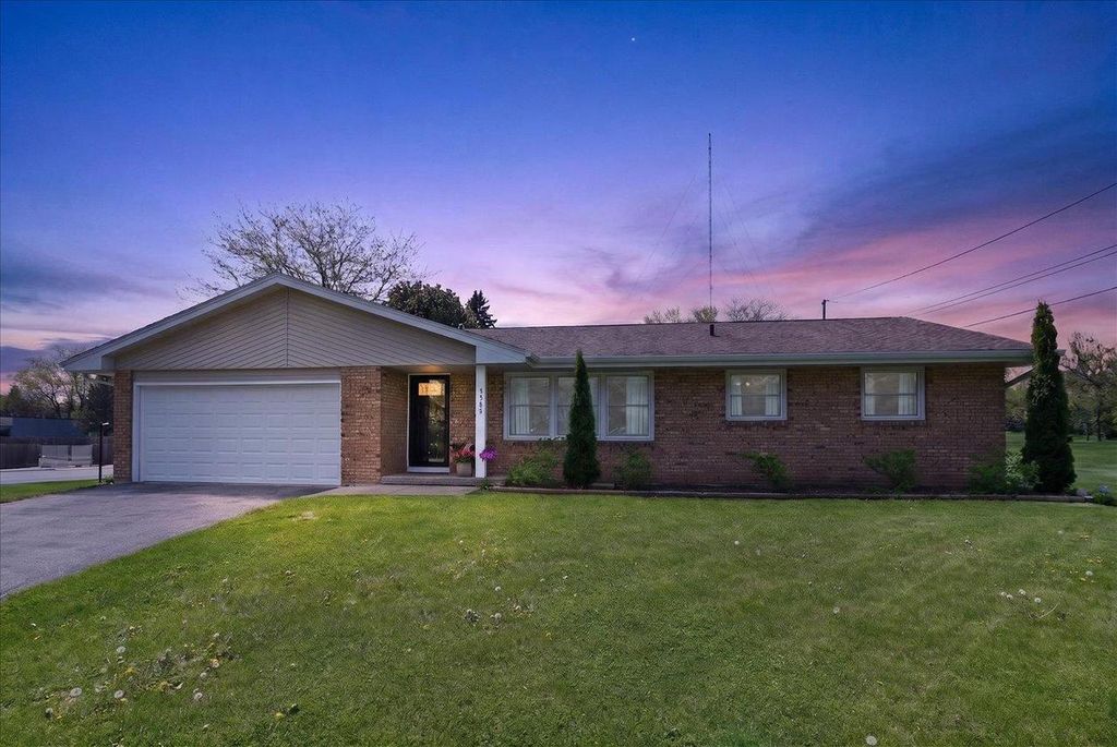 Photo of 5583 Barbara DRIVE, Fitchburg, WI 53711 (MLS # 2022518)