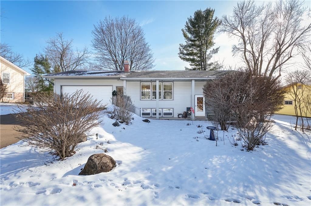 Photo of 1315 Marquette STREET, Eau Claire, WI 54703 (MLS # 1598586)