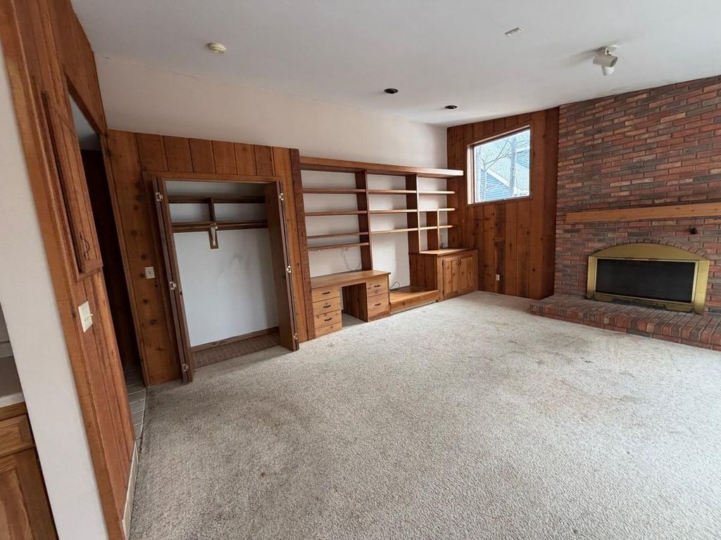 Photo of 1805 Woodland Ridge ROAD, Wausau, WI 54403 (MLS # 22601619)