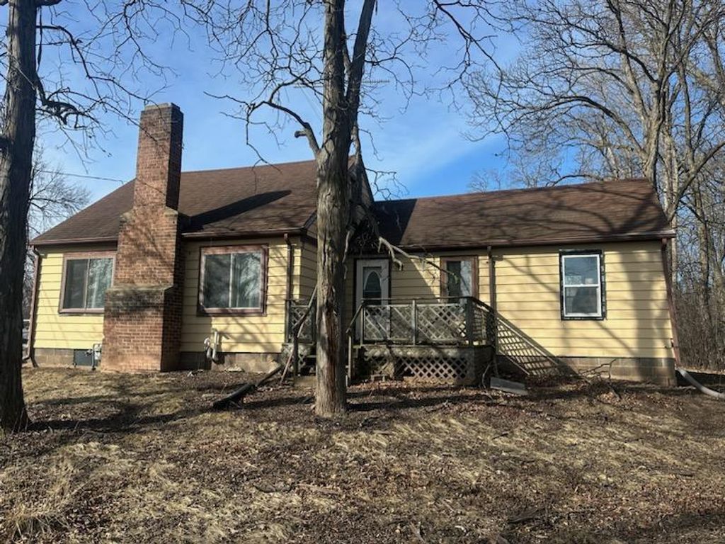 Photo of 2026 W 2nd STREET, Appleton, WI 54914 (MLS # 50324434)