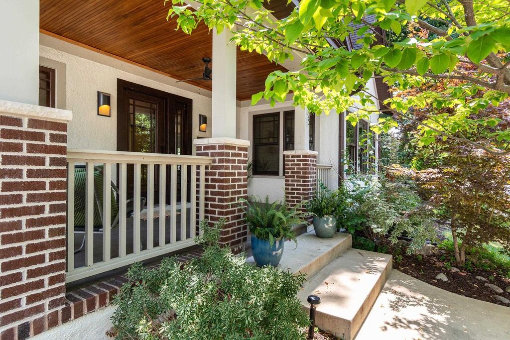 Photo of 305 S Mills STREET, Madison, WI 53715 (MLS # 2016805)