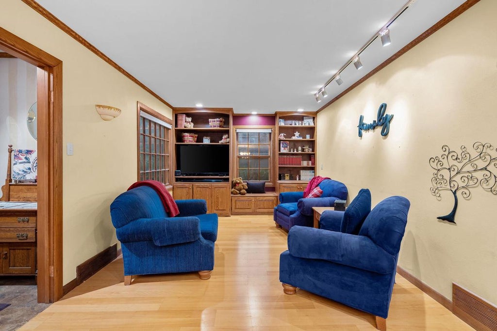 Photo of 117 S Lincoln STREET, Kimberly, WI 54136 (MLS # 50331625)