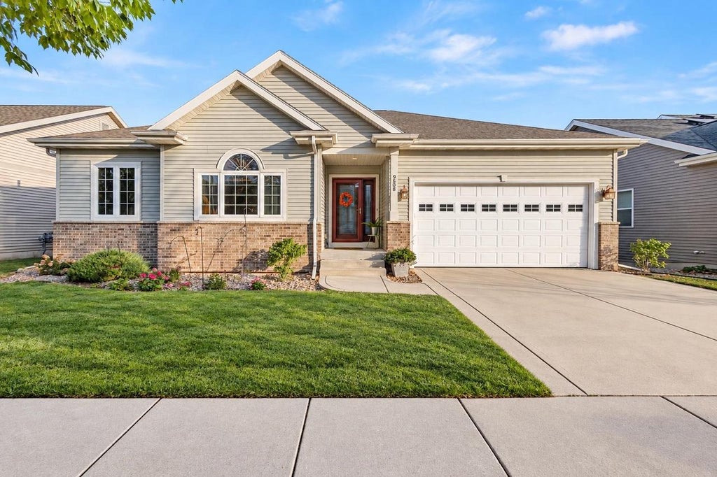 Photo of 9508 Dregers WAY, Verona, WI 53593 (MLS # 2034793)