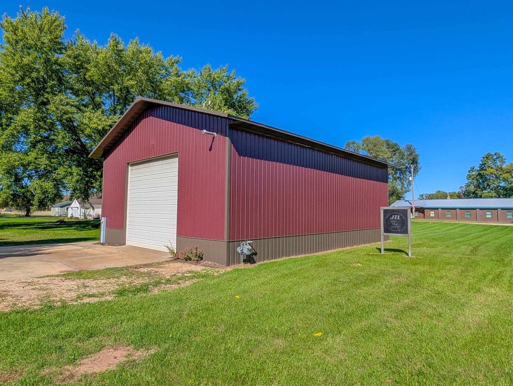 Photo of 137 W Exchange STREET, Lone Rock, WI 53556 (MLS # 2033955)