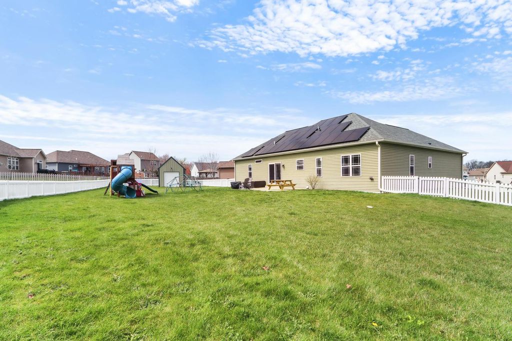 Photo of 161 Sundew COURT, Elkhorn, WI 53121 (MLS # 1957771)