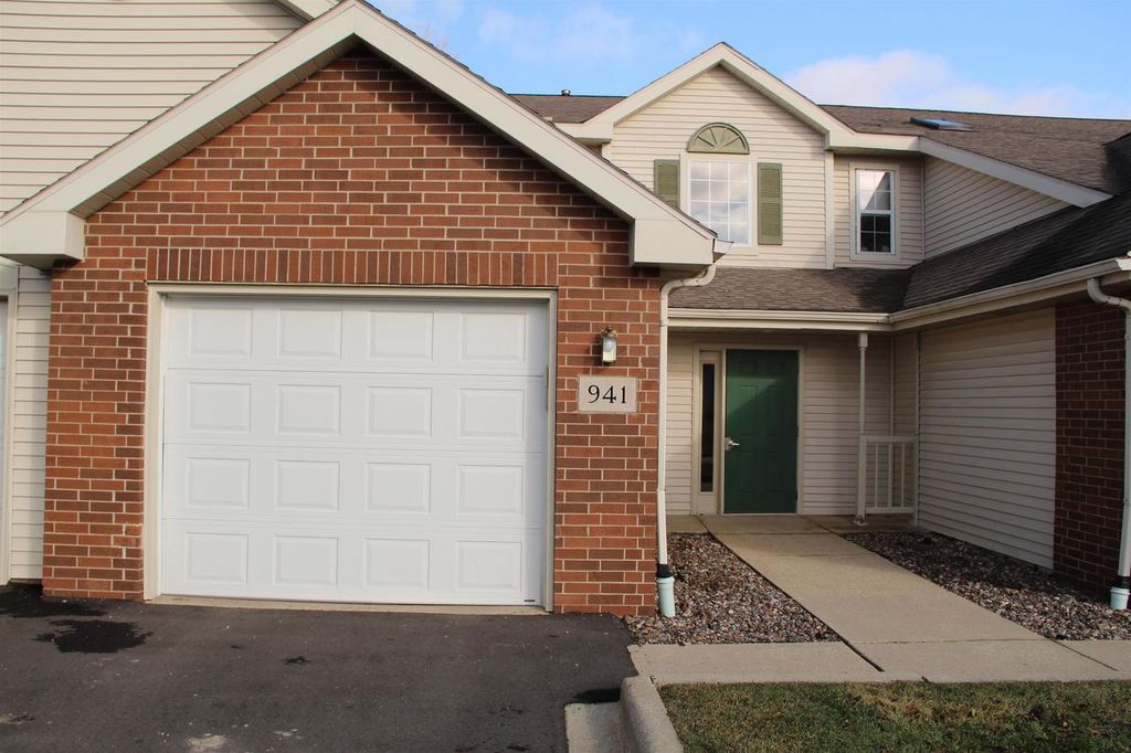 Photo of 941 Park STREET #101, Oregon, WI 53575 (MLS # 2014724)