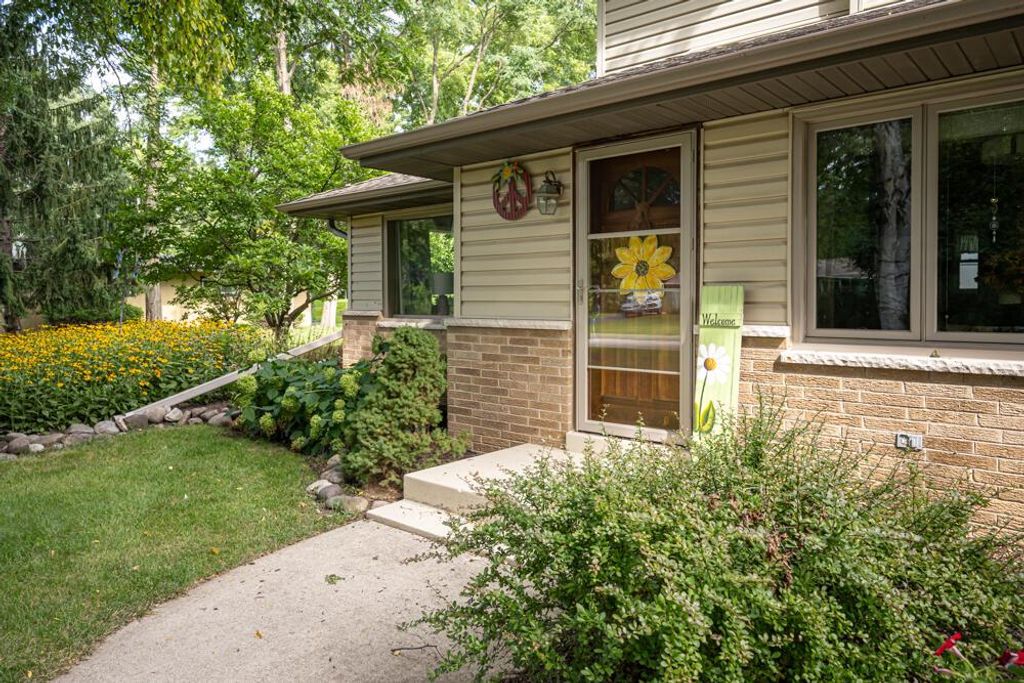 Photo of 11216 Bridget LANE, Hales Corners, WI 53130 (MLS # 1939184)