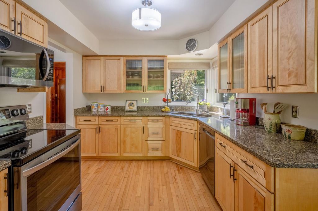 Photo of 11216 Bridget LANE, Hales Corners, WI 53130 (MLS # 1939184)