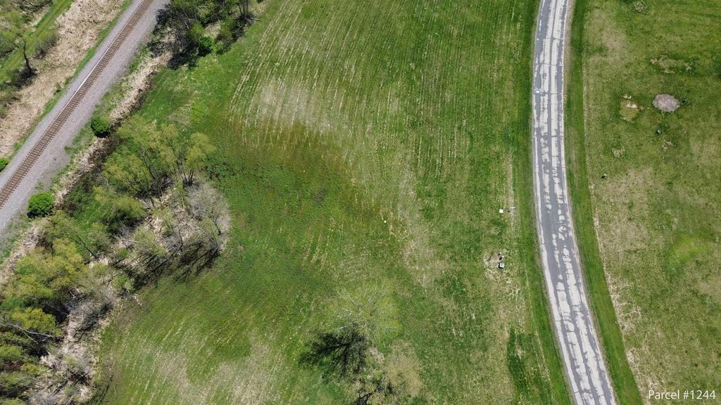 Photo of Lamise WAY, Hortonville, WI 54944 (MLS # 50325700)