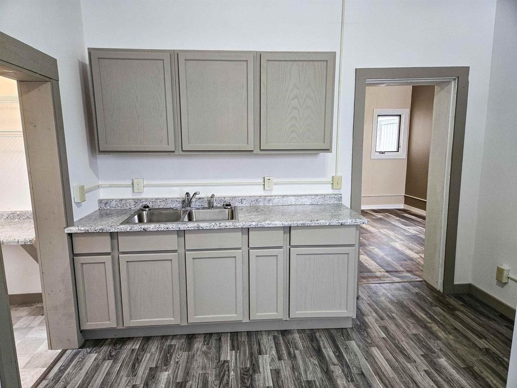 Photo of 1015 Weeks AVENUE, Superior, WI 54880 (MLS # 6123109)