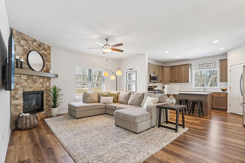 Photo of 532 Wild Oak ROAD, Hartland, WI 53029 (MLS # 1950534)