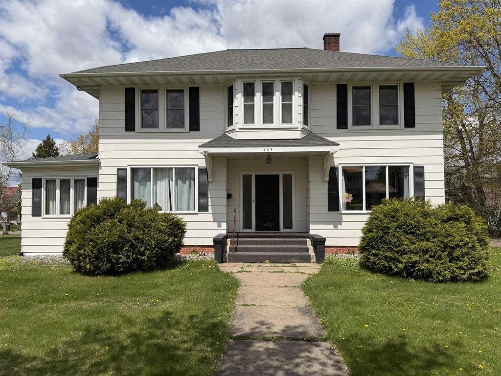 Photo of 405 E Broadway AVENUE, Medford, WI 54451 (MLS # 22602066)