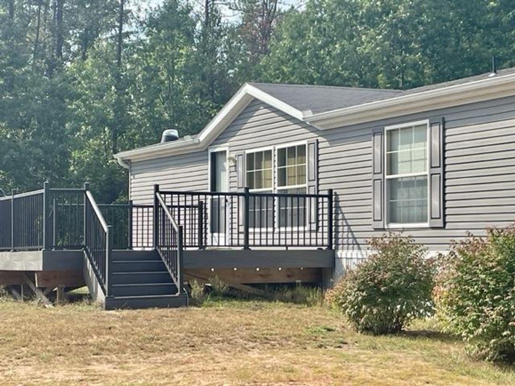 Photo of 1572 Apache AVENUE, Nekoosa, WI 54457 (MLS # 2019950)