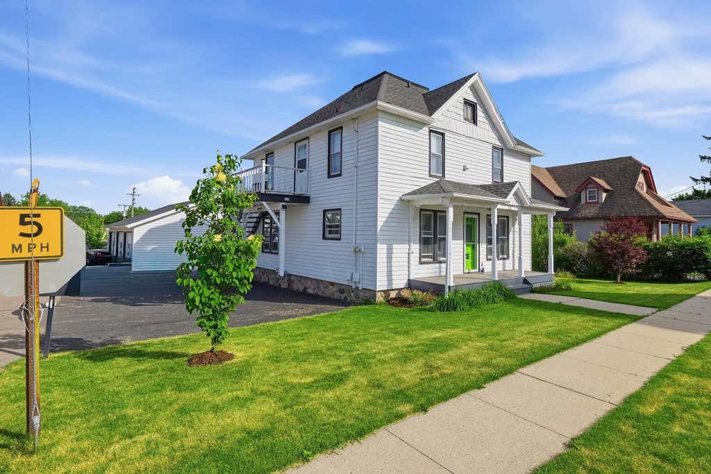 Photo of 113-115 S Beebe STREET, Marshall, WI 53559 (MLS # 2025238)