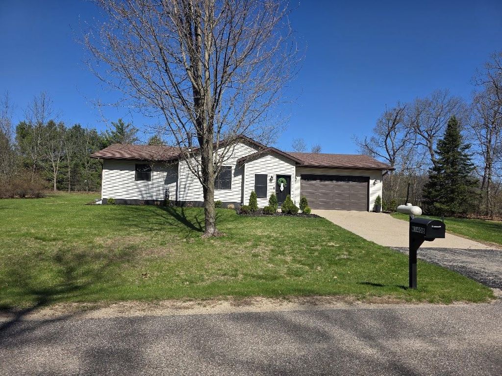 Photo of N3408 Marlwood DRIVE, Wautoma, WI 54982 (MLS # 50320019)