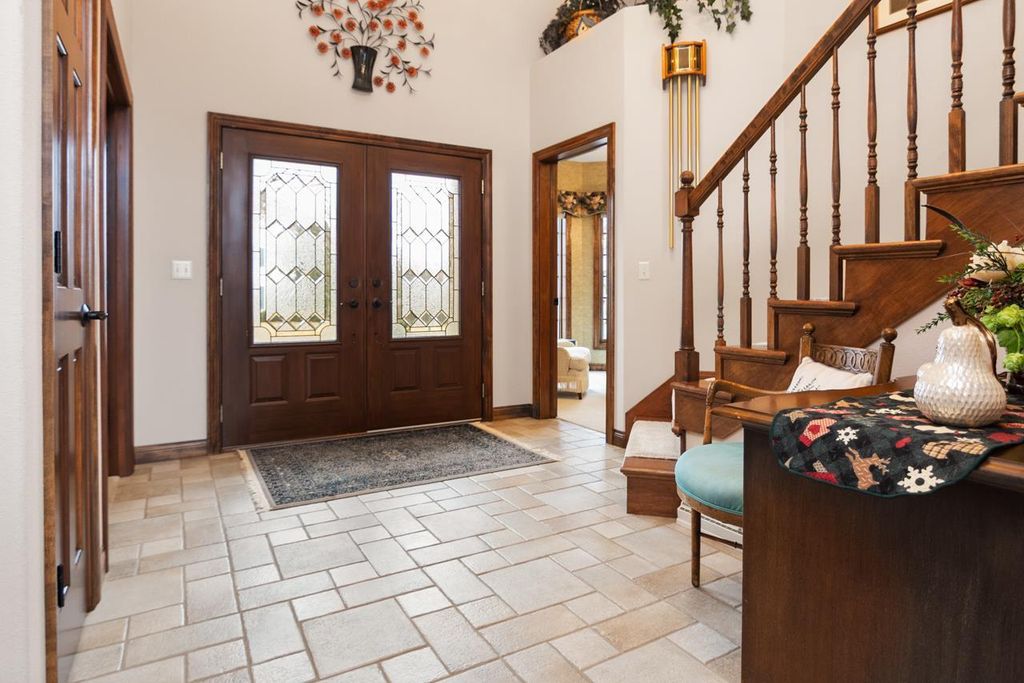 Photo of 617 E Apple Creek ROAD, Appleton, WI 54913 (MLS # 50323891)