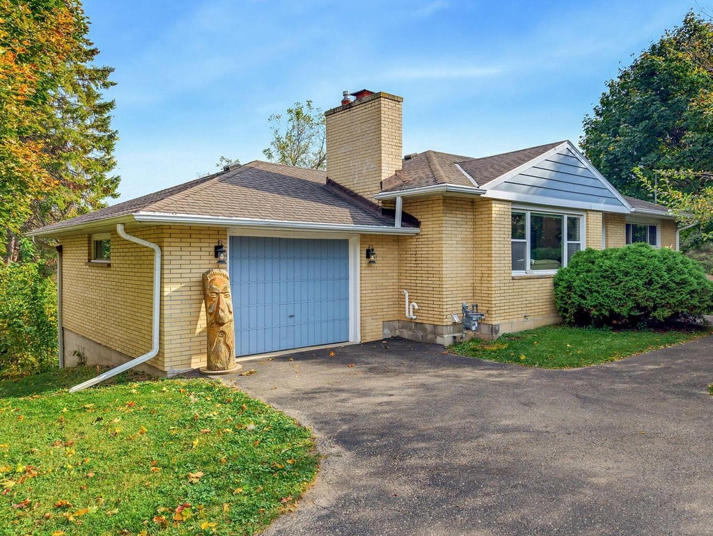 Photo of 3325 S Green Bay ROAD, Mount Pleasant, WI 53403 (MLS # 1986444)