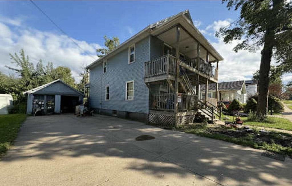 Photo of 329 S Clay STREET, Green Bay, WI 54301 (MLS # 50316737)