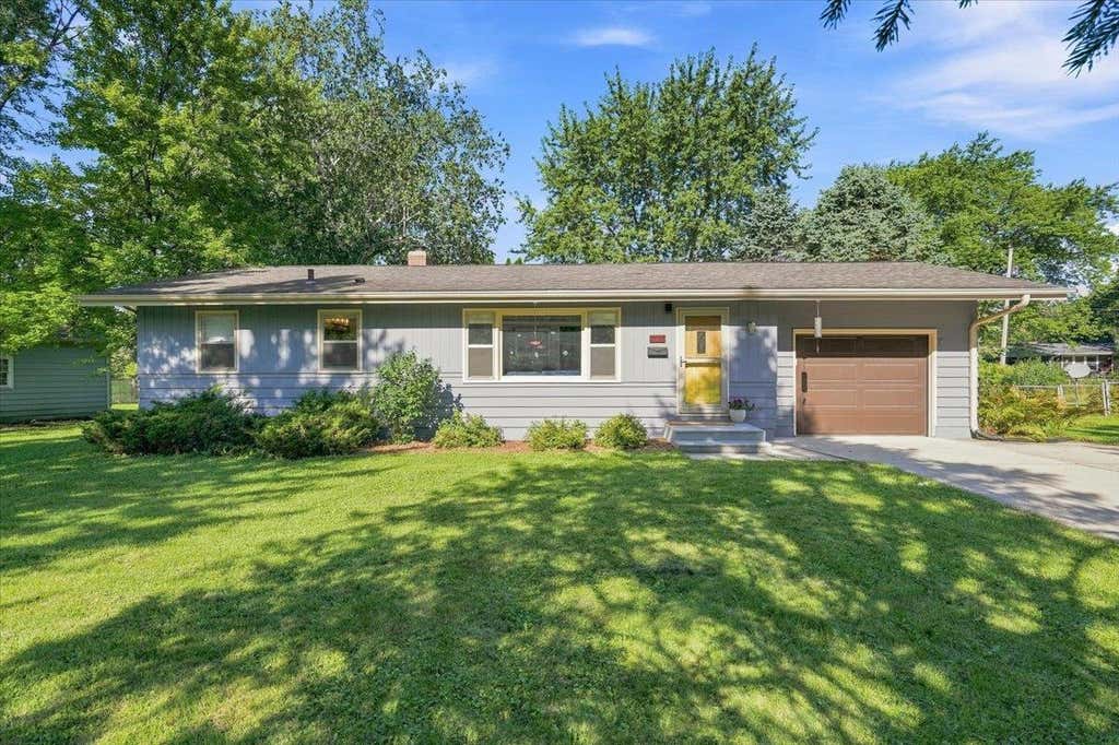 Photo of 2010 Cameron DRIVE, Madison, WI 53711 (MLS # 2030525)