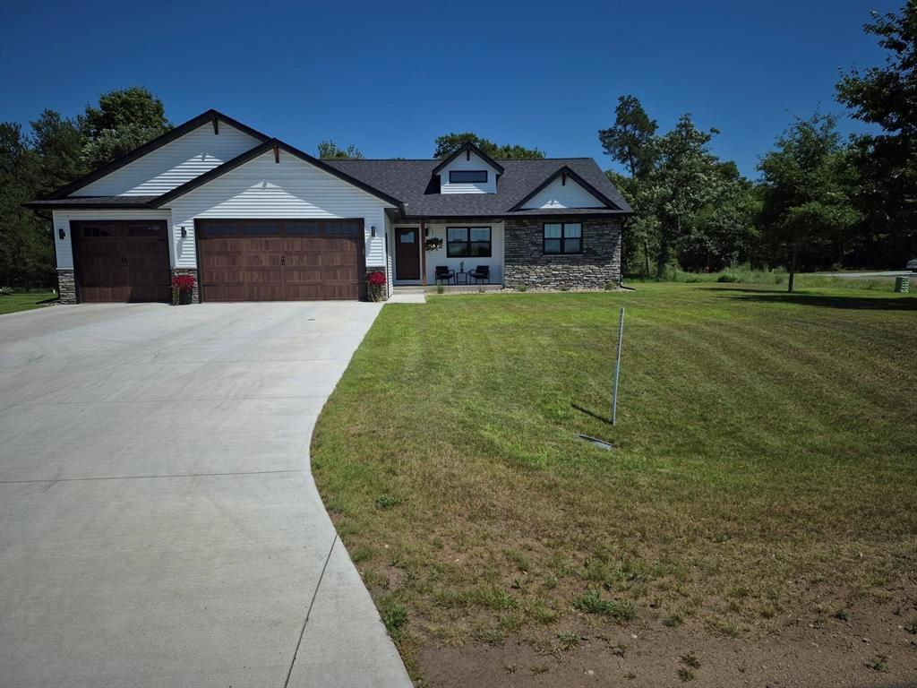 Photo of 3557 114th STREET, Chippewa Falls, WI 54729 (MLS # 1603352)