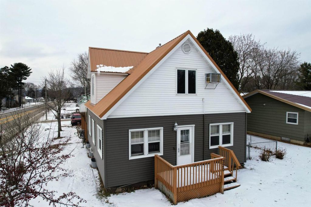 Photo of 320 Wisconsin AVENUE, Boscobel, WI 53805 (MLS # 2014310)