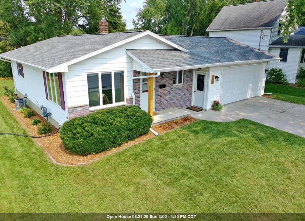 Photo of 141 Robbins STREET, Seymour, WI 54165 (MLS # 50331307)