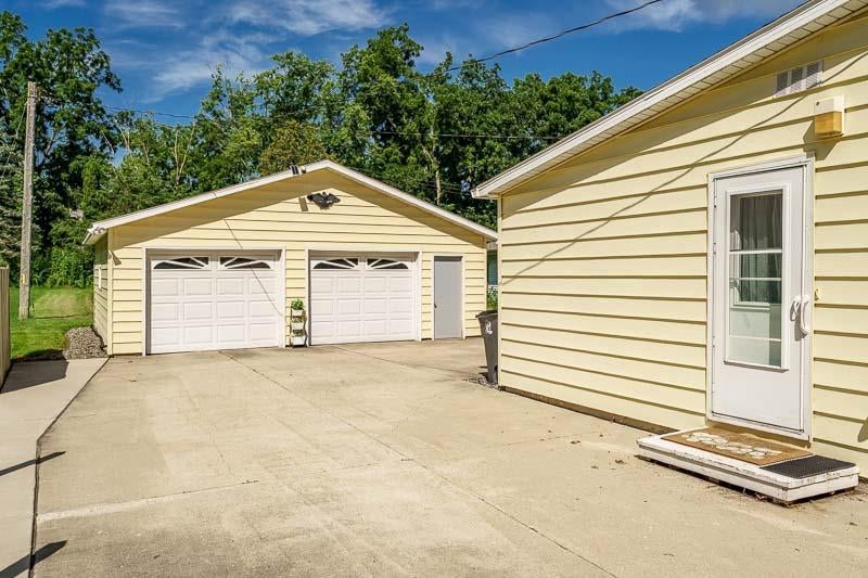 Photo of 411 S Madison STREET, Evansville, WI 53536 (MLS # 2030283)