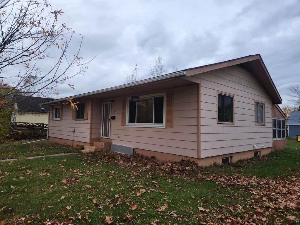 Photo of 2107 E 5th STREET, Ashland, WI 54806 (MLS # 6128700)