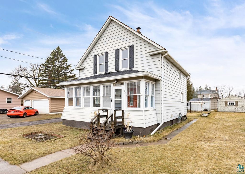 Photo of 607 3rd Ave E Ave, Superior, WI 54880 (MLS # 6124520)