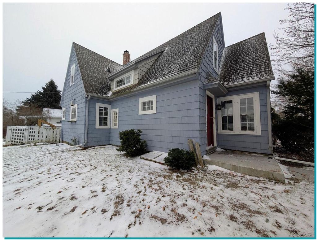 Photo of 955 N 6th STREET, Manitowoc, WI 54220 (MLS # 1946003)