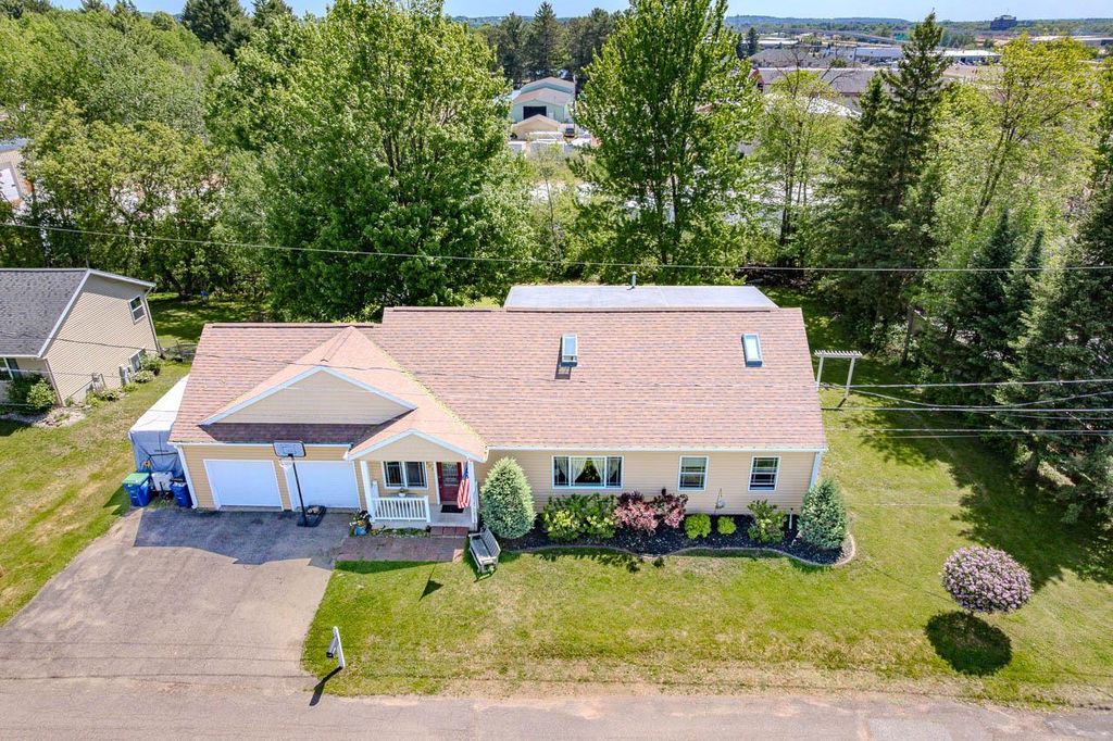 Photo of 601 S 39th AVENUE, Wausau, WI 54401 (MLS # 22602458)