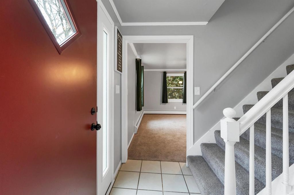 Photo of 436 E Briar LANE, Green Bay, WI 54301 (MLS # 50318781)