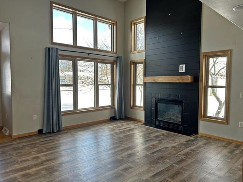 Photo of 2511 S Apple AVENUE, Marshfield, WI 54449 (MLS # 22505621)