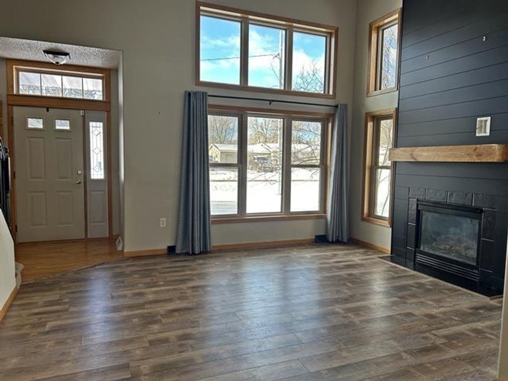 Photo of 2511 S Apple AVENUE, Marshfield, WI 54449 (MLS # 22505621)