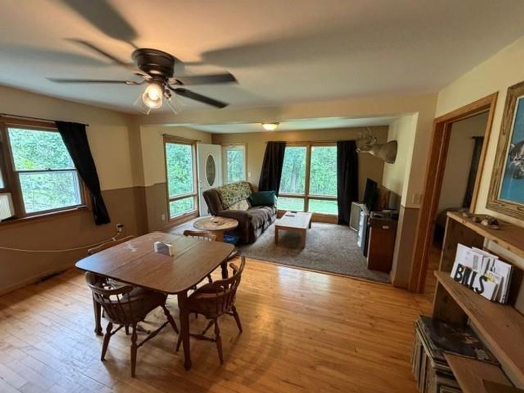 Photo of 609 W Garden STREET, Chippewa Falls, WI 54729 (MLS # 1602222)