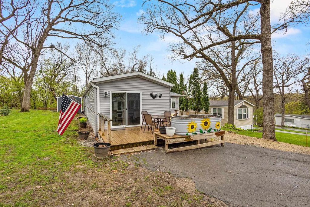 Photo of W1325 Spring Grove ROAD, Ripon, WI 54971 (MLS # 2022539)