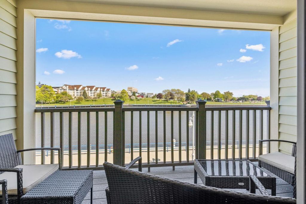 Photo of 514A S Pier DRIVE #4, Sheboygan, WI 53081 (MLS # 1946308)