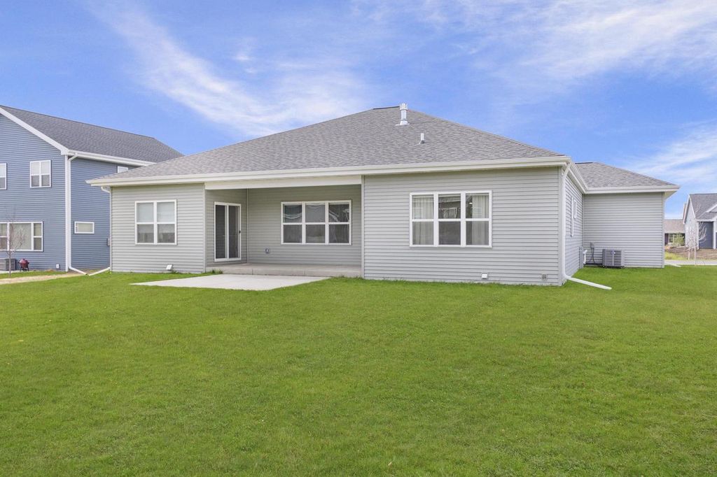 Photo of 6632 Grouse Woods ROAD, Windsor, WI 53598 (MLS # 2013640)