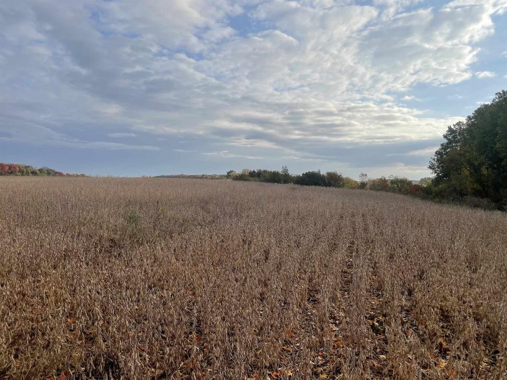 Photo of 304 Milwaukee AVENUE, Cascade, WI 53011 (MLS # 1945460)