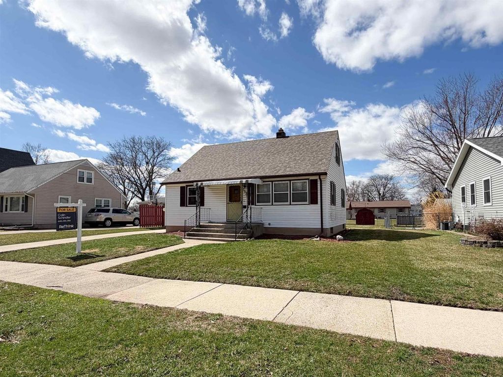 Photo of 1534 S Osborne AVENUE, Janesville, WI 53546 (MLS # 2019420)
