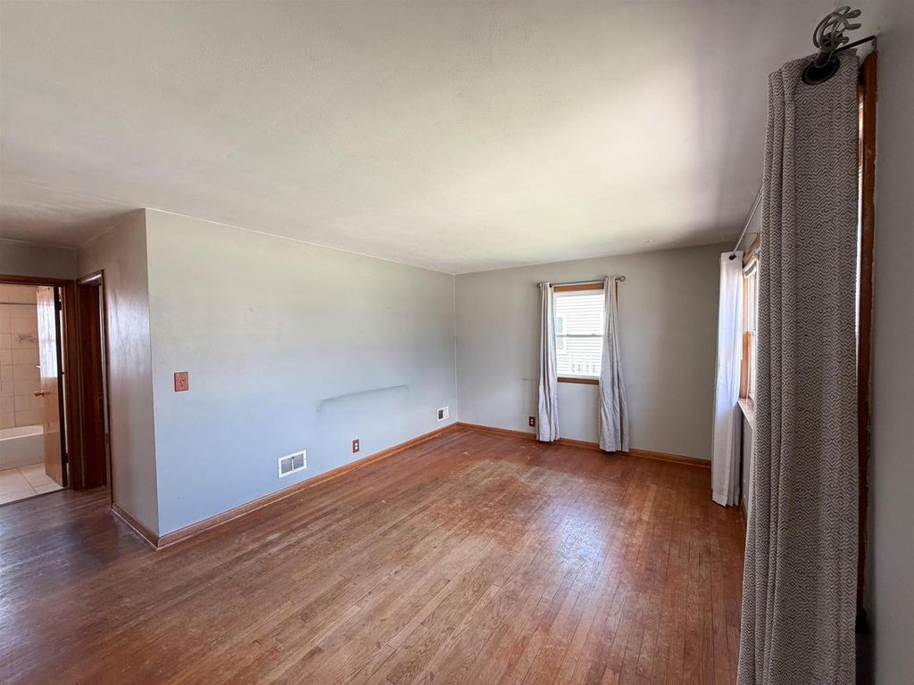 Photo of 1534 S Osborne AVENUE, Janesville, WI 53546 (MLS # 2019420)